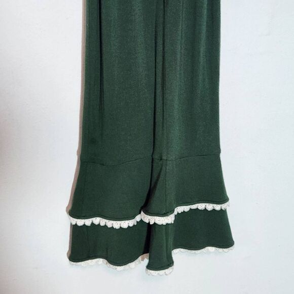 Kate Quinn Girl's Green Knit Overalls with White Crochet Trim Size 5 years - Picture 3 of 9